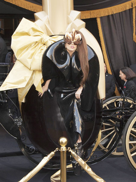 Lady Gaga launches new fragrance