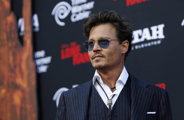 Depp attends premiere of 'The Long Ranger' in California