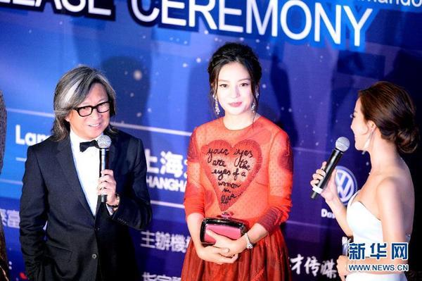 Zhao Wei wins best actress award for <EM>Dearest</EM>