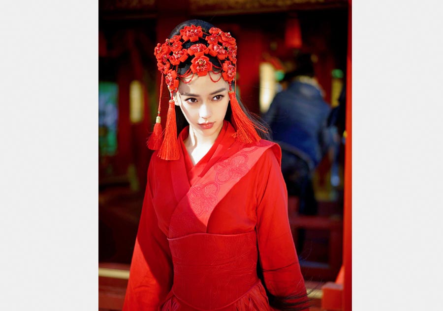 Angelababy poses in traditional Chinese dress
