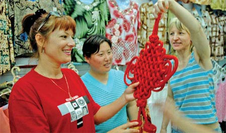 China looks to clean up gray trade in Russia