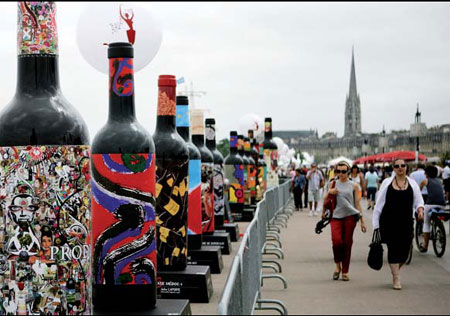 Reds' star rises in East