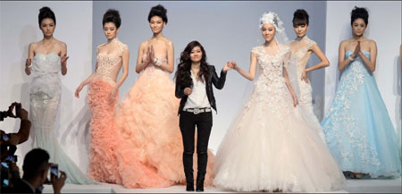 Fashion flaIR to the fore