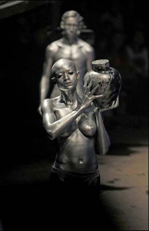 Fashion flaIR to the fore