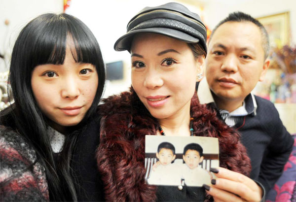 Three is better than two for happy parents