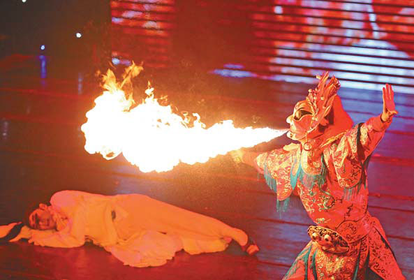 Chengdu Report: Sichuan Opera another draw as Chengdu goes global