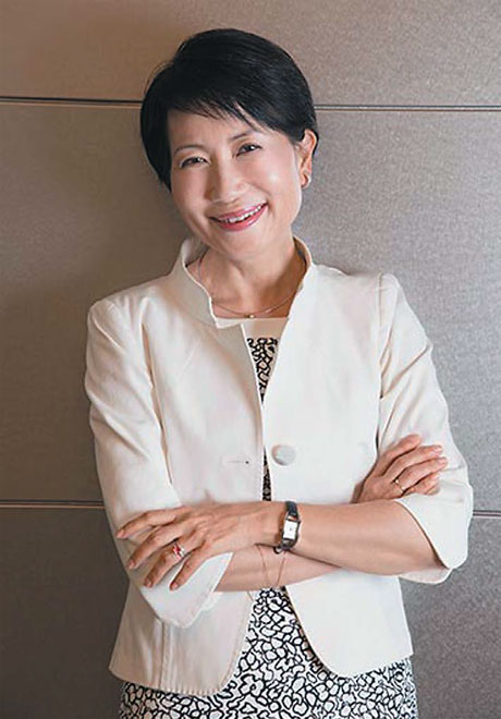 In search of universal green language