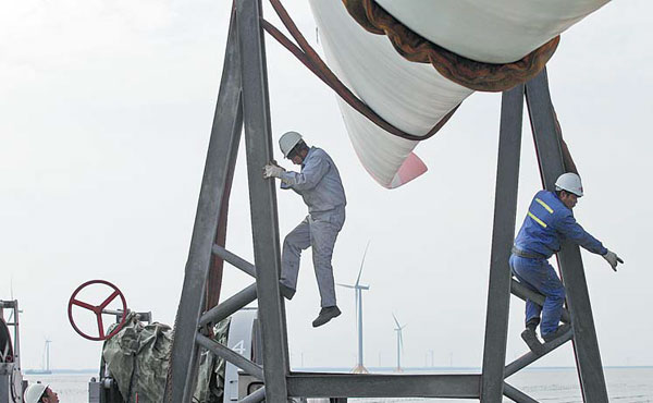 China cleans up in the renewable energy sector