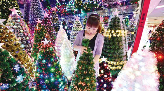 Yuan boost for Christmas tree exporter