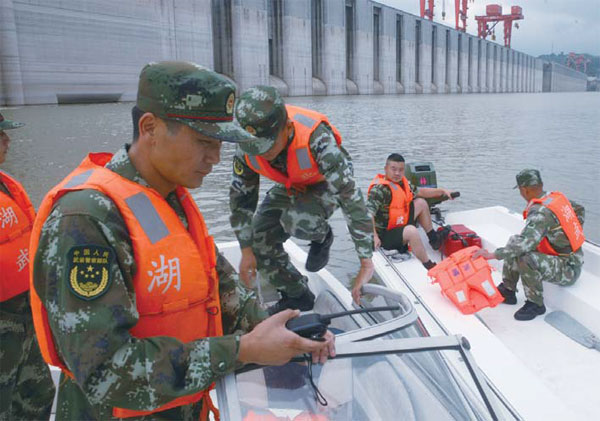 Dam 'unsung hero' amid floods