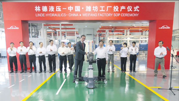 Struggling company given a hydraulic lift