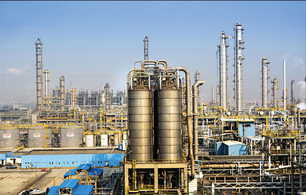 BASF, Sinopec to expand JV and explore battery materials