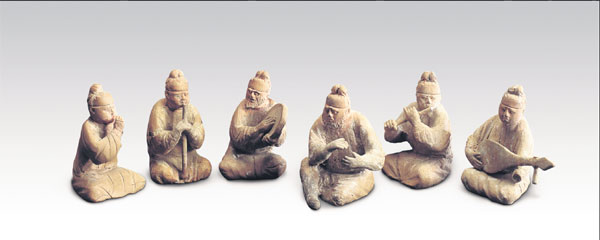 Love and loathing from the footnotes of history