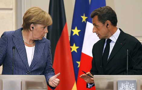 Sarkozy and Merkel push for additional EU integration and fiscal governance