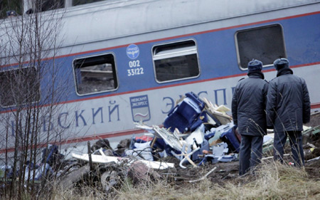 39 dead in Russian train derailment