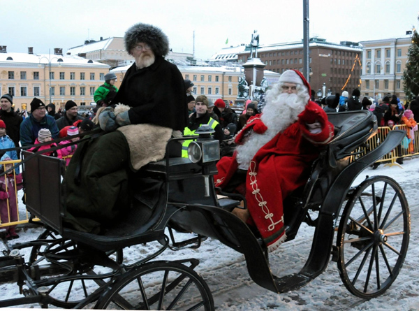 Santa Claus jingles into Helsinki