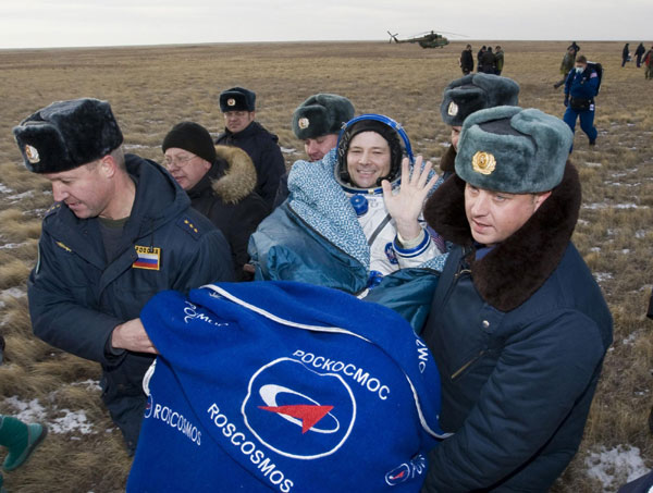 Russian Soyuz spacecraft lands safely in Kazakhstan