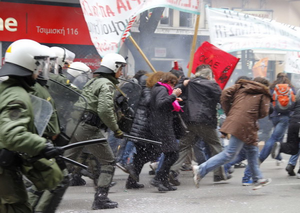 Greek protesters clash with police