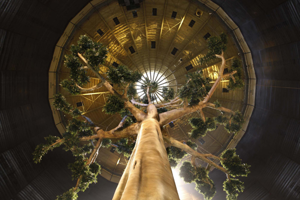 40-metre high sculpture 'Rain forest tree'