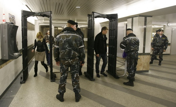 Belarus hunts culprits after deadly metro bomb