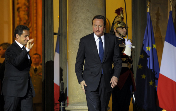 Sarkozy, Cameron meet on Libya