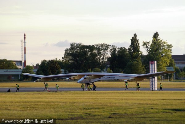 Solar-powered plane ends cross-border flight in Paris
