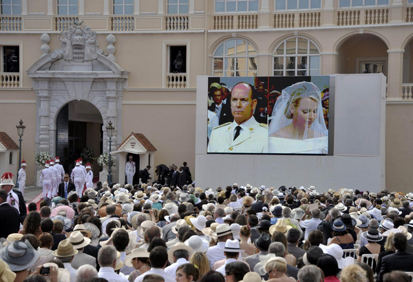 Monaco's prince weds bride in lavish ceremony