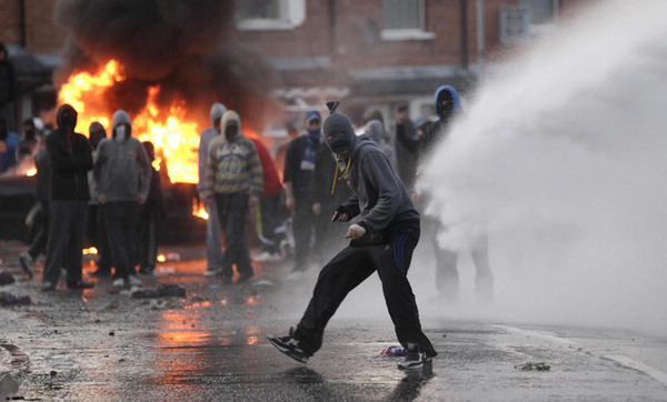 Nationalist riots flare up in Northern Ireland