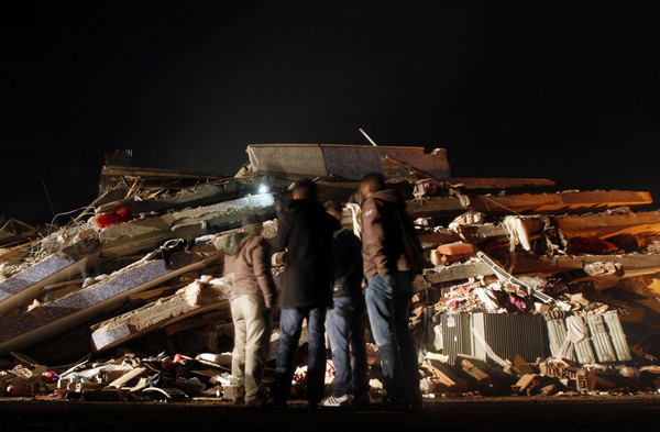 Death toll in Turkey earthquake rose to 279