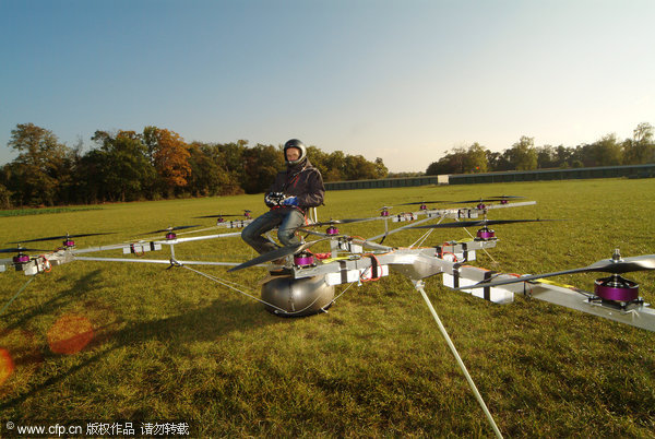 Manned electric 'Multicopter' takes off