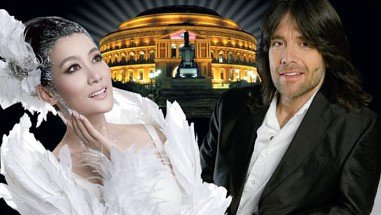 Singer Tan Jing debuts at London's Royal Hall