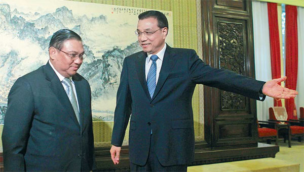 Li urges Myanmar to ensure projects