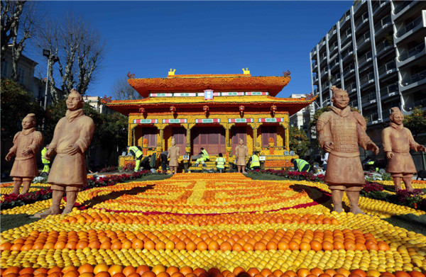 Chinese elements add color to lemon festival in France