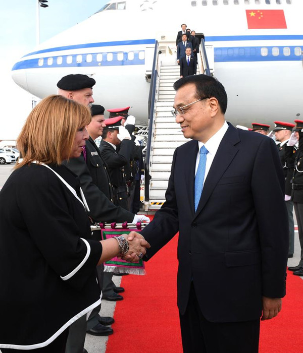 Chinese premier arrives in Brussels for China-EU leaders' meeting