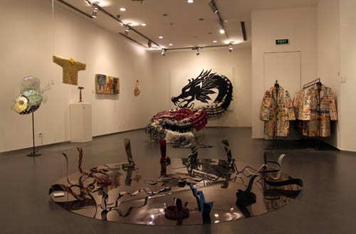 Beijing hosts recycling art exhibition