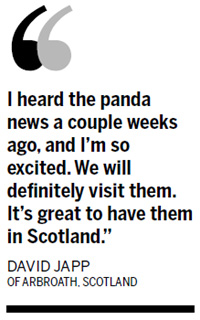 Chinese panda pair arrive at Scotland's Edinburgh Zoo