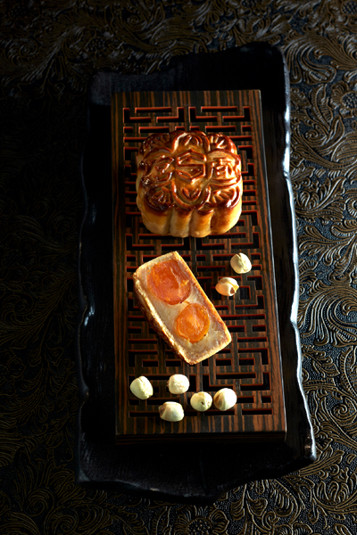 Luxury mooncakes