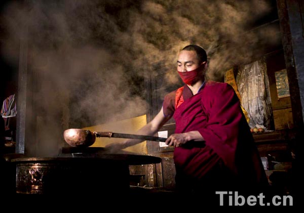 Glimpse of the kitchen in a Tibetan monastery