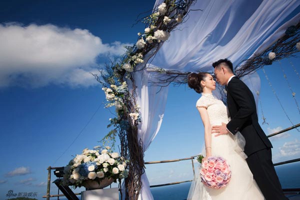 Wedding photos of Taiwan actress Vivian Hsu