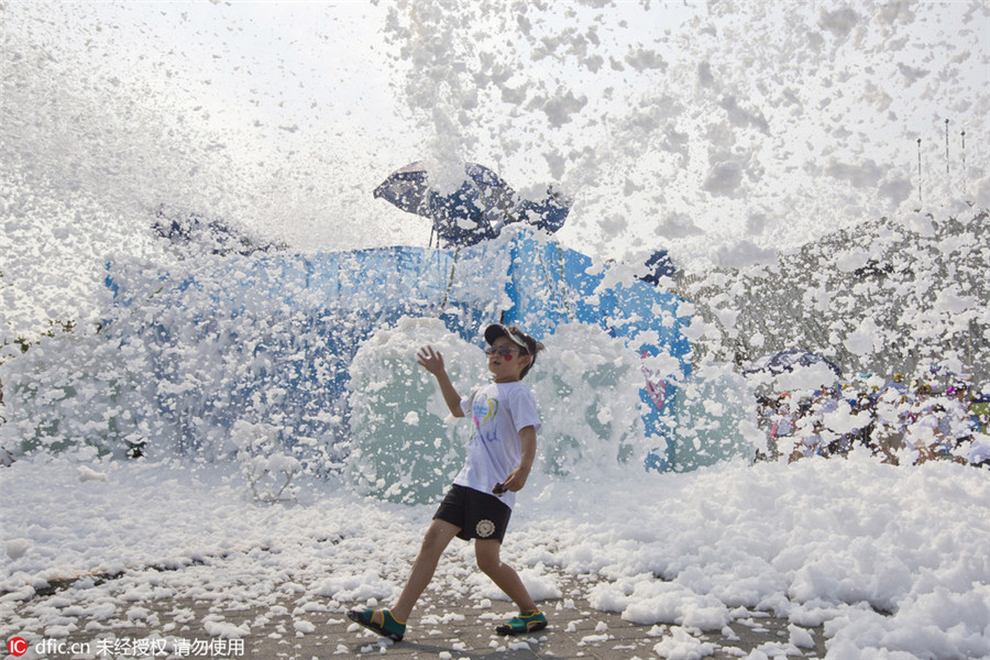 Bubble Run: A Beijing summer delight