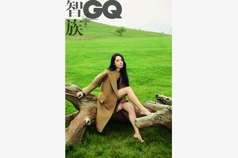 Actress Bea Hayden poses for 'GQ' magazine