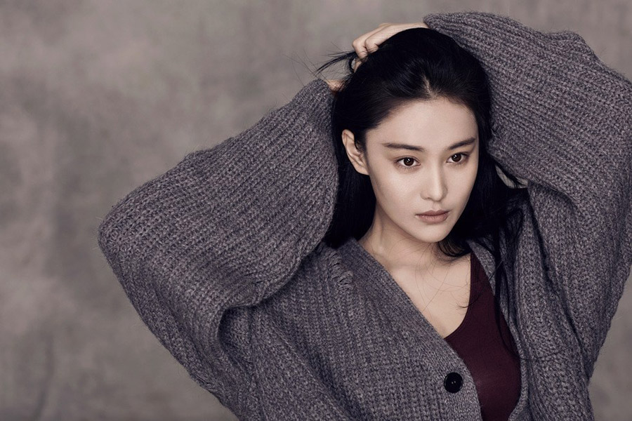 Actress Zhang Xinyu shoots for fashion photos[1 