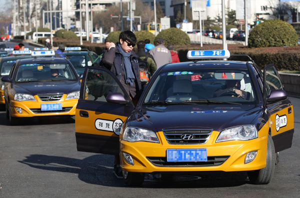It's time to end taxi sector monopoly