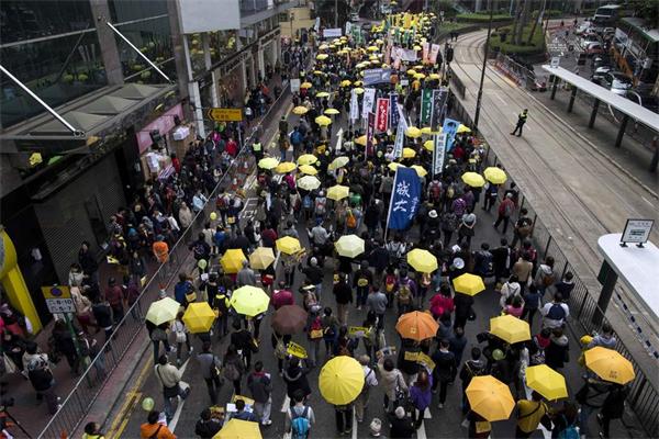 Legislators should work together for HK's progress