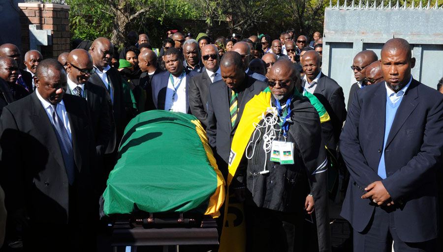 Mandela's coffin back home village