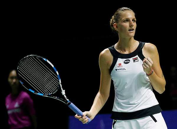 Kuznetsova stuns defending champion Radwanska, Pliskova defeats Muguruza in a thrilling match