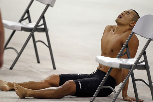 China wins men's 4x100m freestyle relay