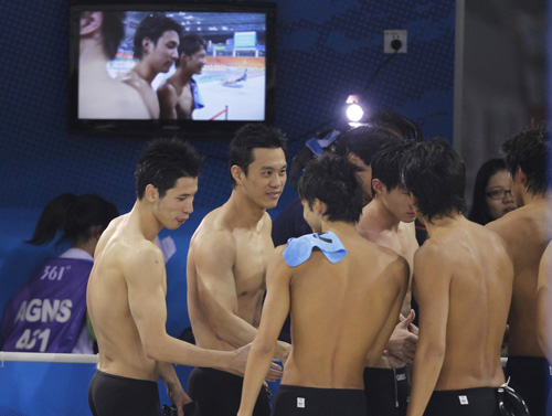 China disqualified in 4x100m medley relay
