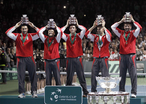 Serbian champions shave heads to celebrate Davis Cup victory