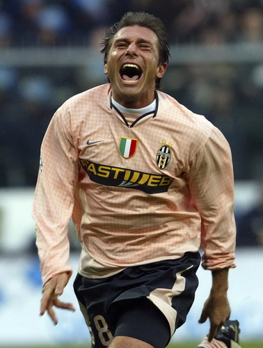 Antonio Conte named new Juventus coach